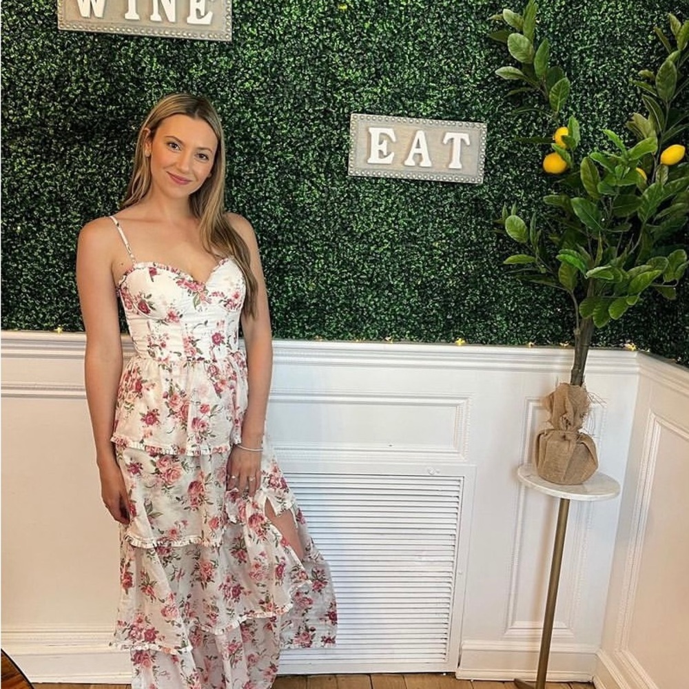 Stellni Floral Maxi Dress